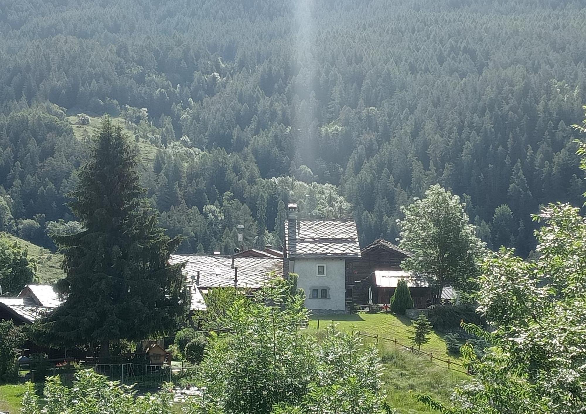 Home Sweet Home Antey-Saint-André المظهر الخارجي الصورة